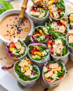 Mango spring rolls stuffed with tempeh