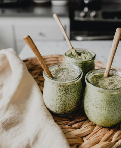 MATCHA CHIA PUDDING