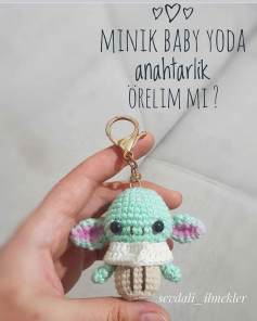 mini yoda anahtarlık tığ işi modeli