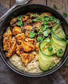 Miso Butter Mushroom & Tofu Porridge Bowl🌿⁣