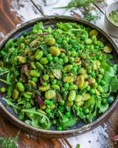 Peas, Edamame and Broad Bean Salad 🌿