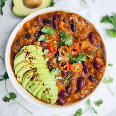 Red lentil and black bean chilli