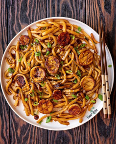 seared mushroom scallops with udon