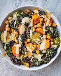 🌱Sheet Pan Chickpea Veggie Roast with Tahini Maple Dressing.🌱