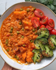 SWEET POTATO & RED LENTIL STEW