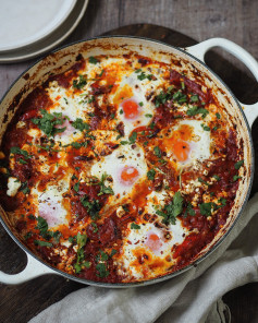 This chorizo Shakshuka with feta and rose harissa makes a winning bank hol brunch! Serve it with flatbreads or toasted sourdough with some homemade garlic butter.