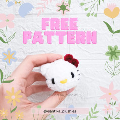 This is a simple Hello Kitty pattern for keychains 🐱🩷