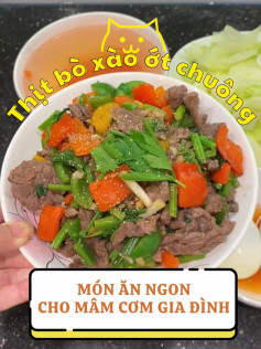 Thịt bò xào ớt chuông