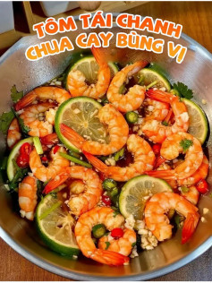 Tôm tái chanh chua cay bùng vị