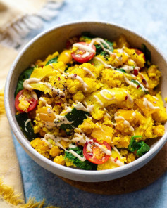 TURMERIC CAULIFLOWER VEGAN BOWL