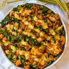 TURMERIC ROASTED CAULIFLOWER QUINOA BOWLS