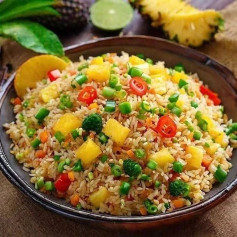 Vegan Thai Pineapple Fried Rice 🍚😍😍