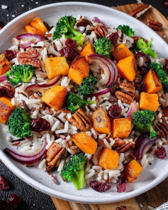 Vegan Warm Wild Rice & Butternut Squash Salad • Balsamic dressing 🧡