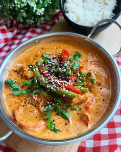 COCONUTTY CHICKEN RED THAI CURRY 🇹🇭