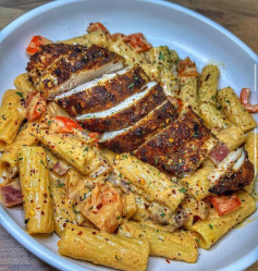 CREAMY “MEXICAN RUB” CHICKEN PASTA 🔥 🍝