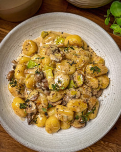 Creamy Mushroom & Leek Gnocchi 🥊