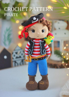 CROCHET PATTERN PIRATE doll