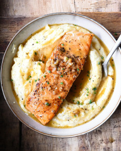 Maple garlic salmon with polenta. This easy salmon recipe is a real treat.