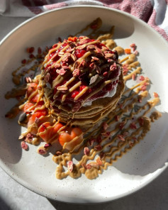 Raspberry and cream pancakes