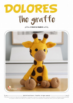 DOLORES the giraffe A pattern