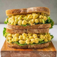 Curried Chickpea Salad Sandwiches