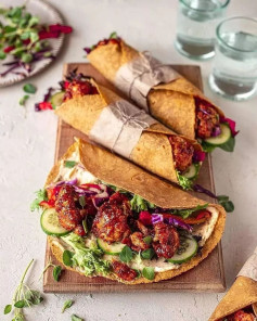 MAPLE BBQ CAULIFLOWER WRAPS