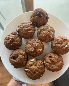 BANANA BREAD MUFFINS!!I have tried countless banana bread recipes so I can guarantee you