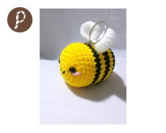 bee crochet keychain