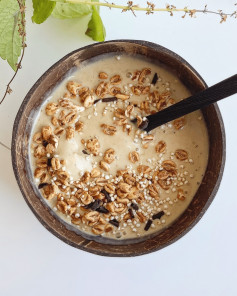 Pistachio smoothie bowl 💚