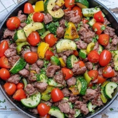 ⏱Quick⏱ & Easy Zucchini Beef Skillet 👍👌😊