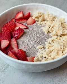 Strawberry Shortcake Chia Pudding