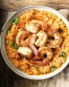 This creamy shrimp risotto is a flavor bomb