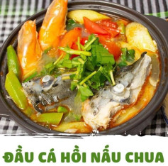 Đầu cá hồi nấu canh chua