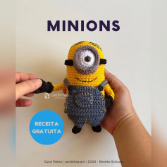 Padrão de crochê dos Minions a usar macacão