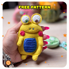 Crochet yellow frog with green belly