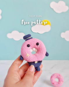 Donut sheriff is Aprils free pattern !! Did you get the pattern ?