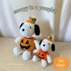 snoopy in a pumpkin