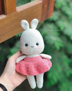 Adorable Crochet Bunny Amigurumi Pattern