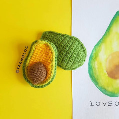 Crochet Avocado Pattern: Adorable Amigurumi Fruit