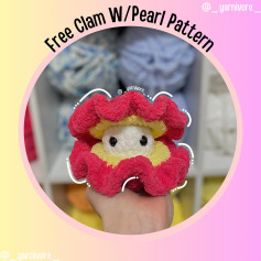 Free Crochet Clam Pattern with Pearl