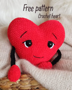Free Crochet Pattern: Adorable Amigurumi Heart