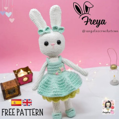 Free Crochet Pattern: Adorable Bunny Dress