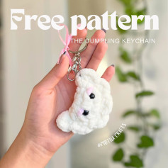 Free Crochet Pattern: Dumpling Keychain