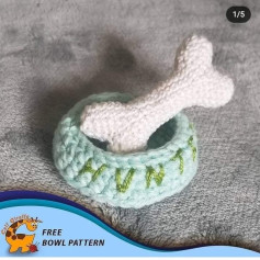 Free Crochet Pattern: Pet Bowl with Bone