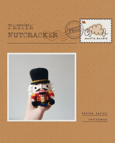 Free Crochet Pattern: Petite Nutcracker