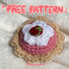 Free Crochet Pattern: Strawberry Tart