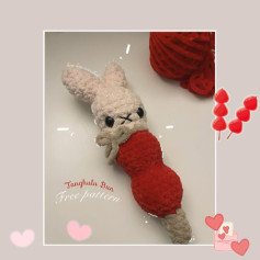 Free Crochet Pattern: Tanghulu Bun Bunny