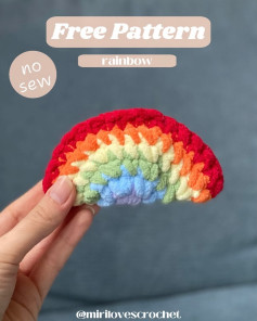 Free Rainbow Crochet Pattern: No Sew Needed