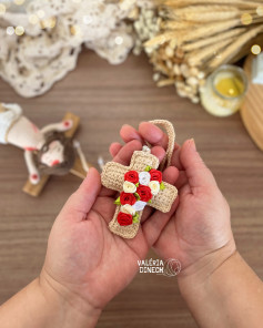 Gráfico de crochê: Cruz com rosas em fita