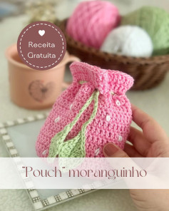 Grátis: Tutorial em crochê de um delicado saquinho morango.